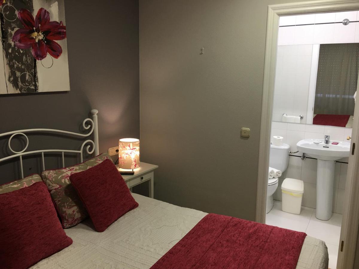 Hostal Restaurante Alarico Allariz Zewnętrze zdjęcie