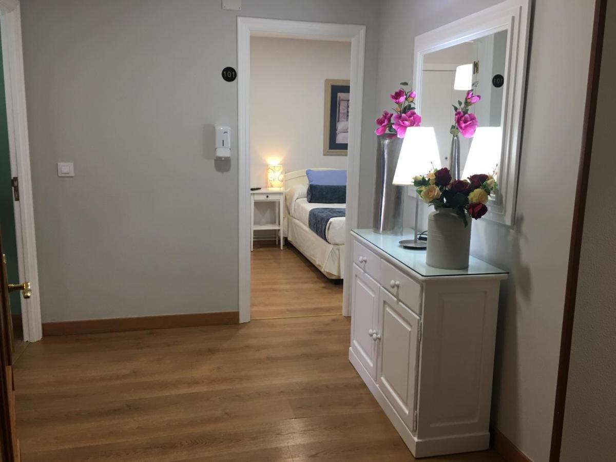 Hostal Restaurante Alarico Allariz Zewnętrze zdjęcie
